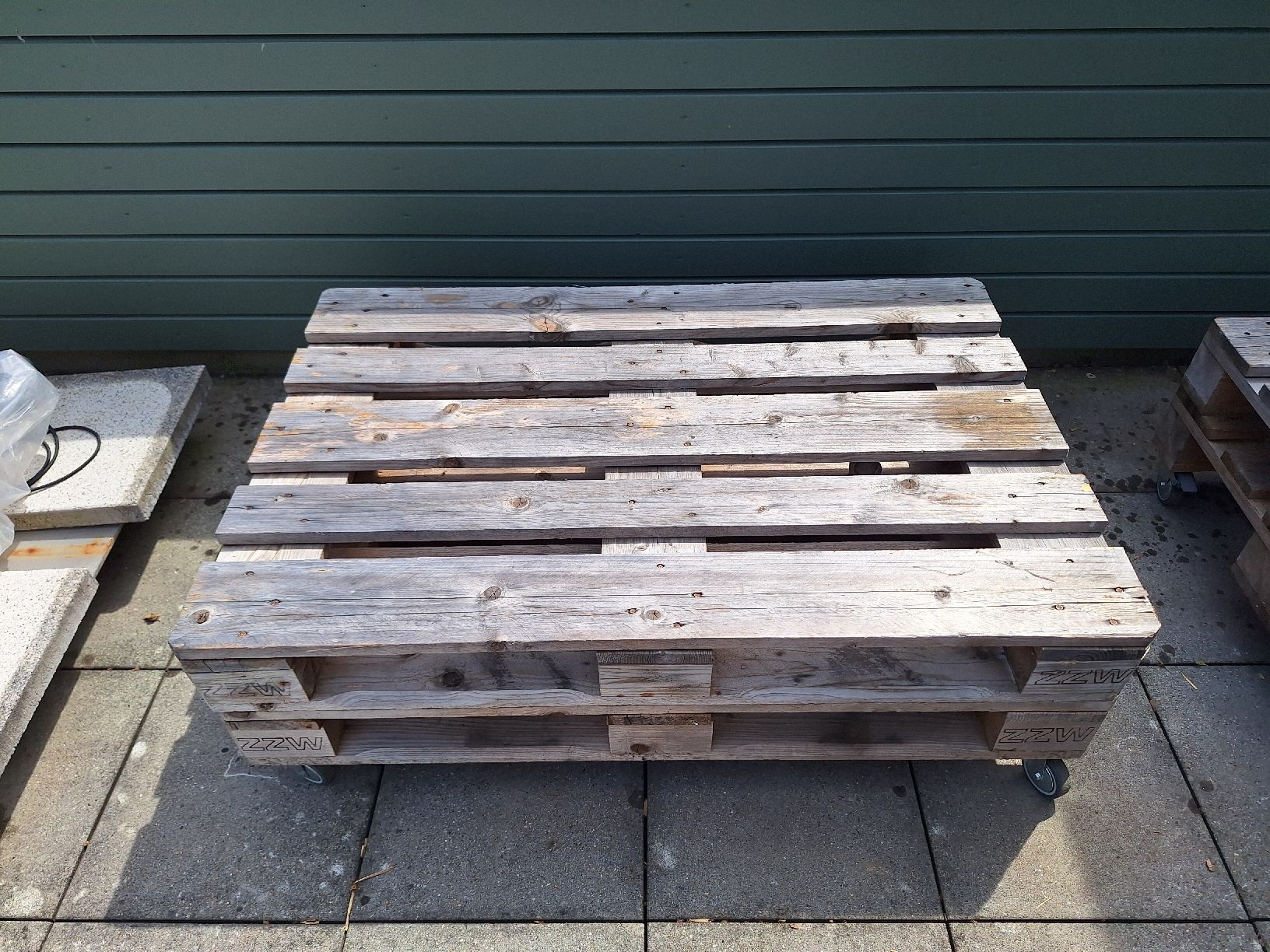 Pallets: Paletten Lounge mit Kissen – Usato da Winterthur venduto da kim_hbf5 1
