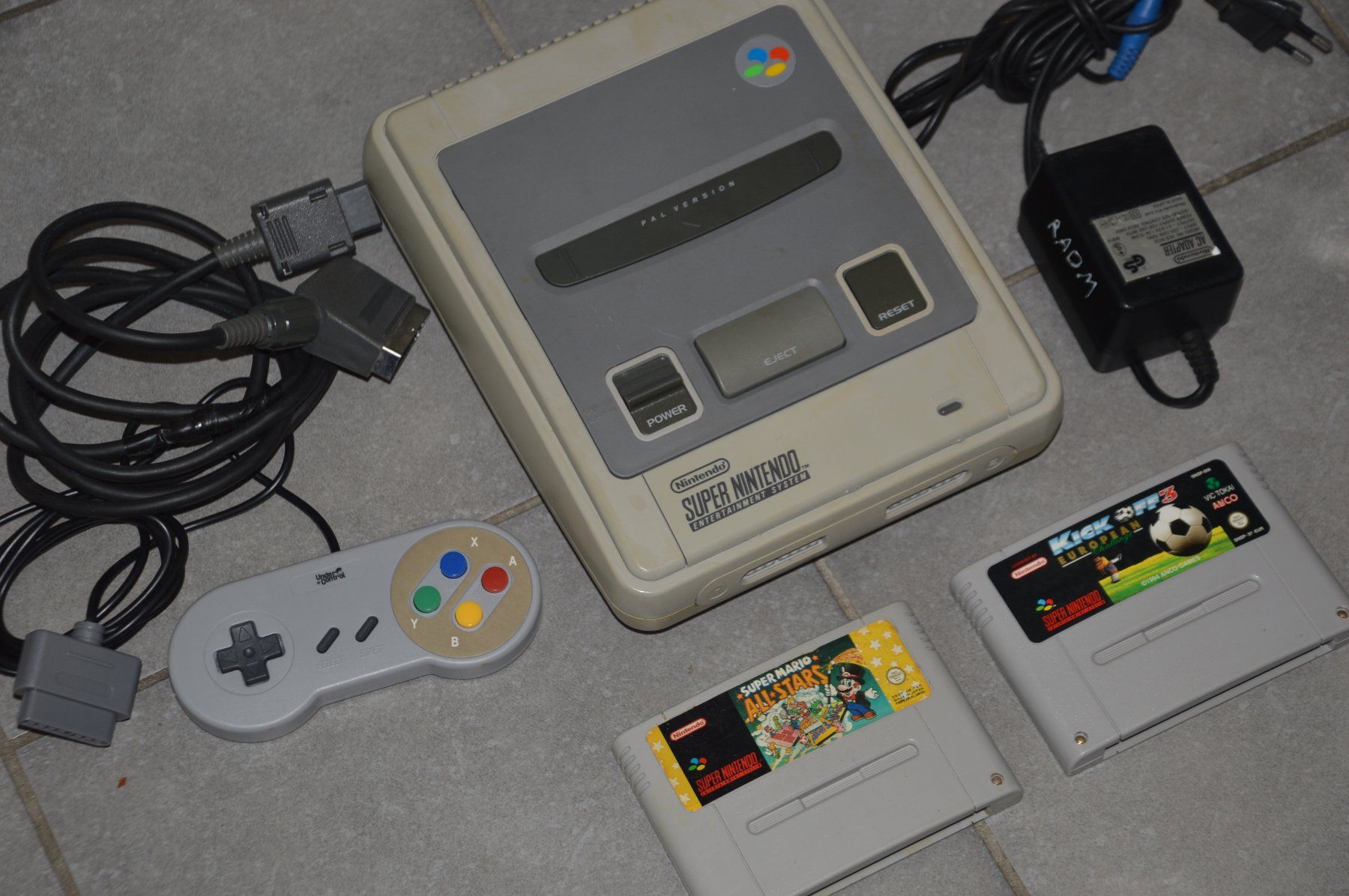 Nintendo Consoles: Nintendo Snes – D'occasion à Collonges par arashee 1