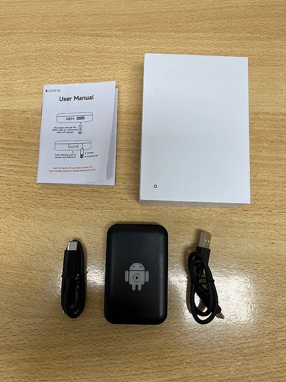 Laufwerke & Adapter: Carplay Adapter Neu – Gebraucht aus Aarau von celli64