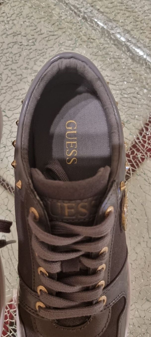 Guess Chaussures femmes: Guess Gr. 39 – D'occasion à Luzern par Edii025 9