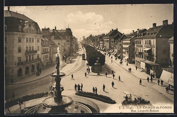 Cartoline postali: La Chaux de Fonds, Rue Léopold-Robert,  – Usato da Berlin venduto da bartko-reher