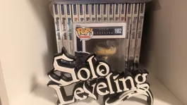 Solo Leveling Manga Set inkl. Funko und Schriftzug