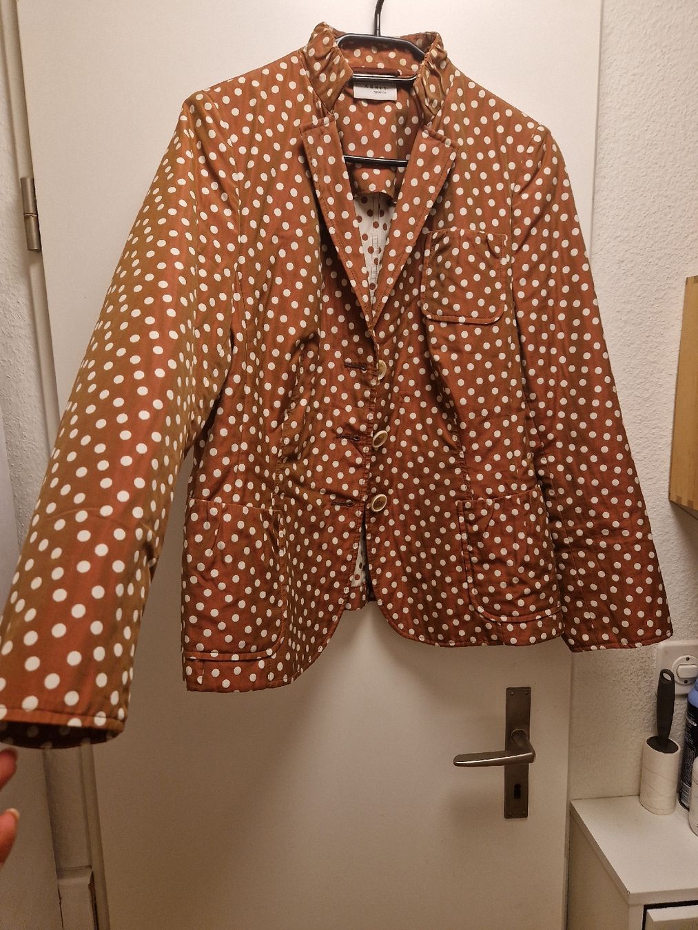 Akris Jacken: Akris Punto Blazer Punkte Braun – Gebraucht aus Binningen von Daja75