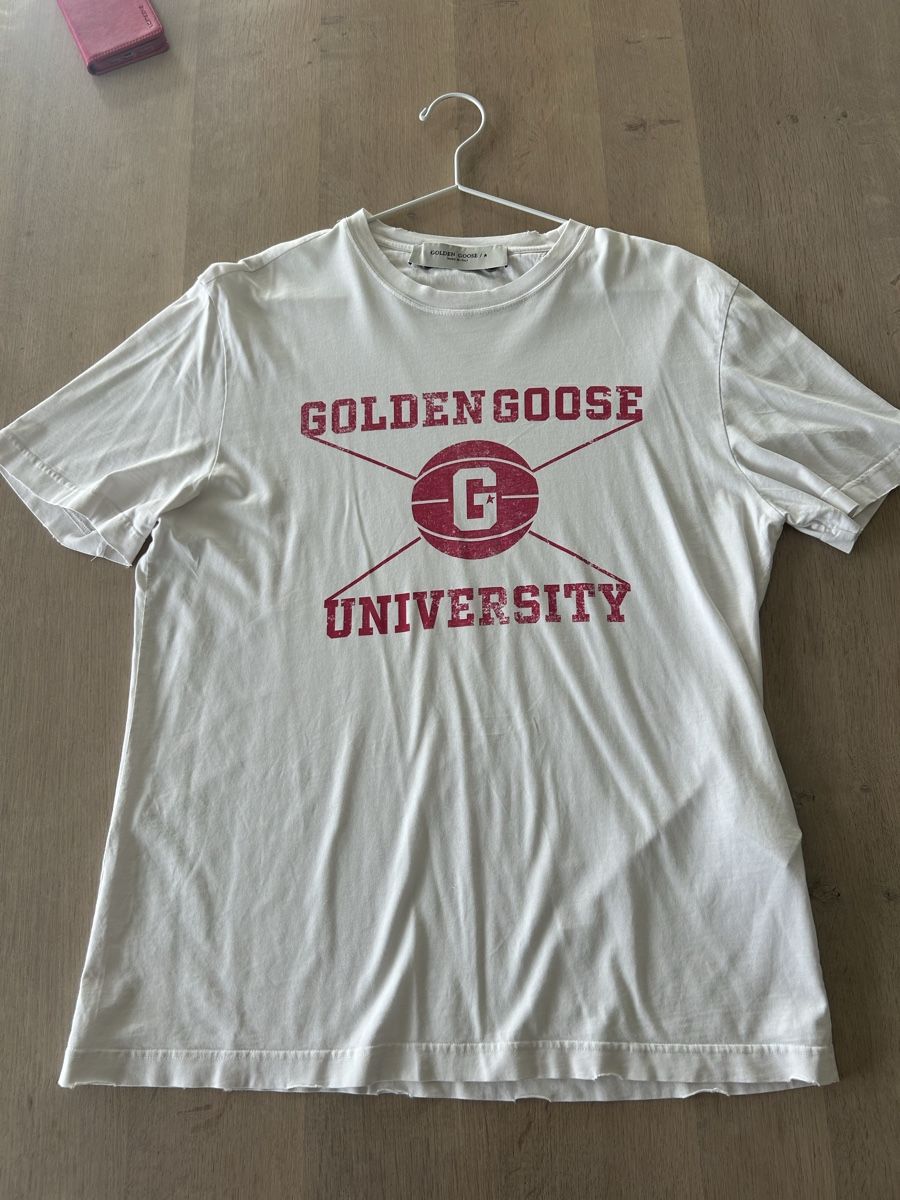 Golden Goose T-Shirts: Golden Goose T-Shirt – Gebraucht aus Meilen von Namaycus