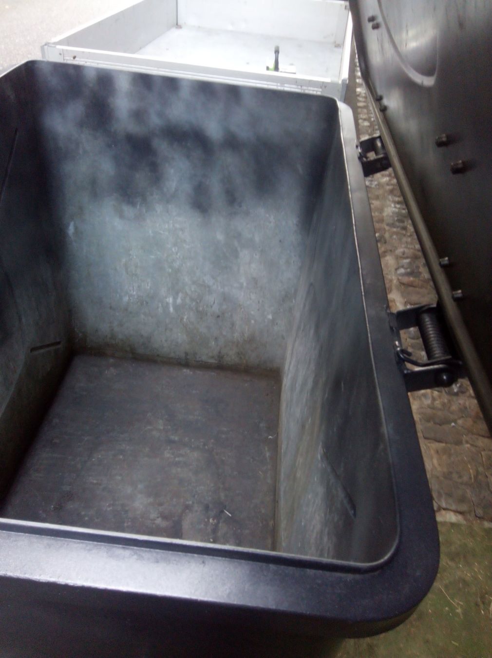 Sonstiges für Büro & Gewerbe: 800 l Abfall Container – Gebraucht aus Rüderswil von pau_nt8f 1