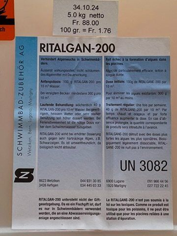 Piscine: Div. Schwimmbad Chemikalien – Usato da Balzers venduto da APE03 4