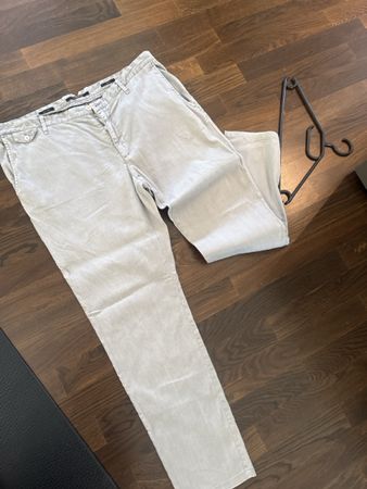 Schöne Hose aus Leinen-/Baumwolle in Grösse 38/34