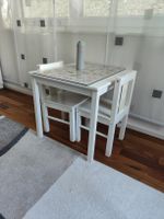 Kindertisch IKEA mit 2 Stühlen weiss, 59x50cm