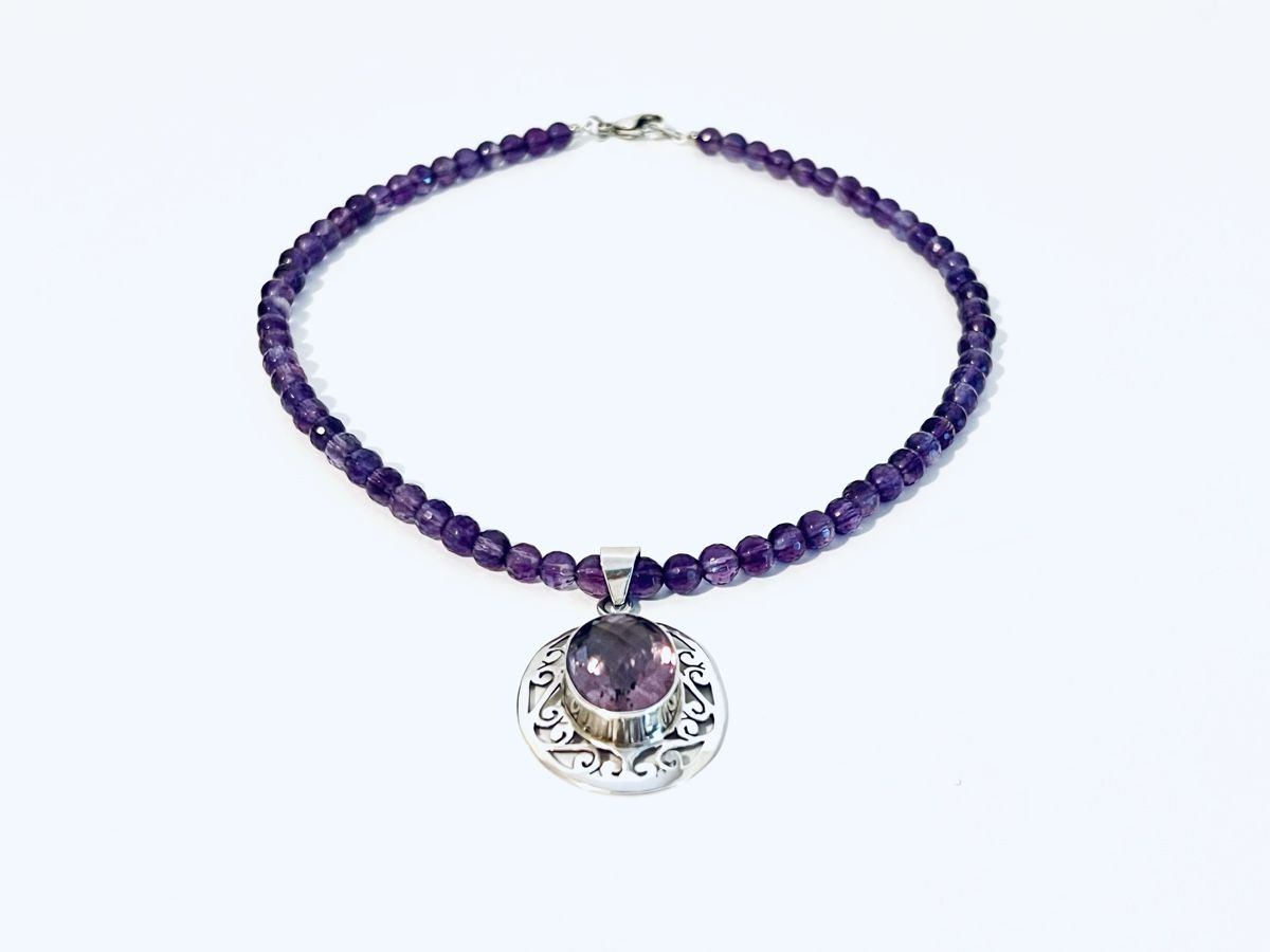 Catenine: Amethyst Pendant Necklace - Sterling Silver – Nuovo e nell'imballaggio originale da Rüschlikon venduto da ThereseJewelryDesign 5