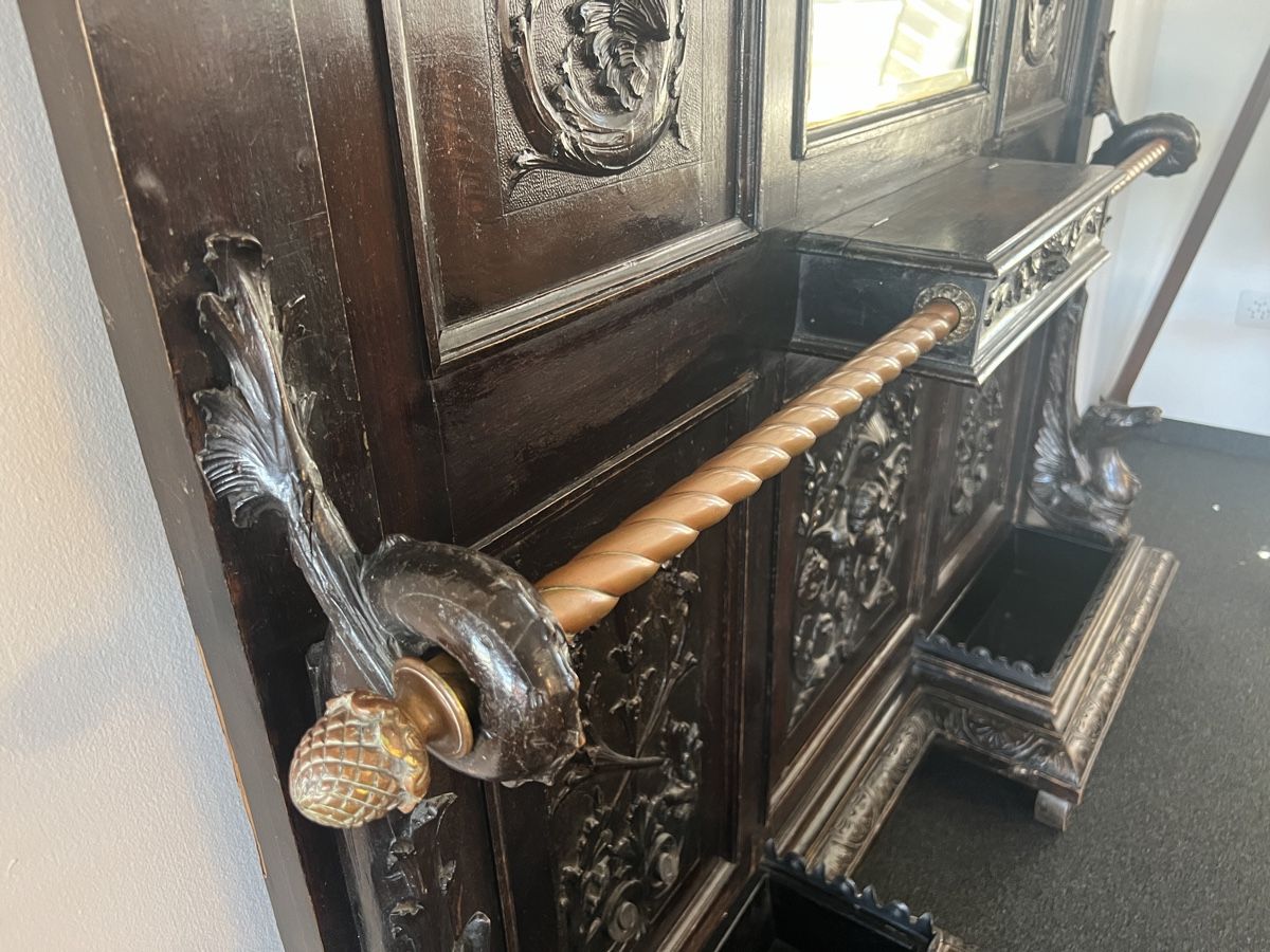 Armadi: Garderobe Belle Epoque – Usato da Gossau SG venduto da Keller-Antiques 3