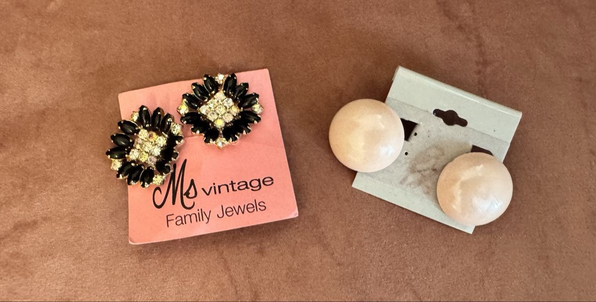 Ohrringe & -stecker: Vintage Ohrclips Set – Gebraucht aus Wolfwil von whyjoker