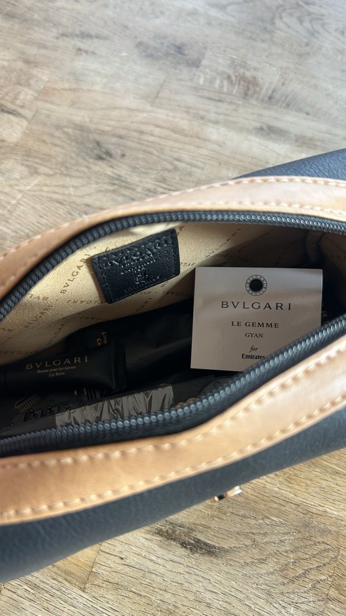 Kosmetikkoffer: Bulgari (Emirates) FIRST Class Vanity set – Neu (gemäss Beschreibung) aus Lugano von bad_2t9b 3