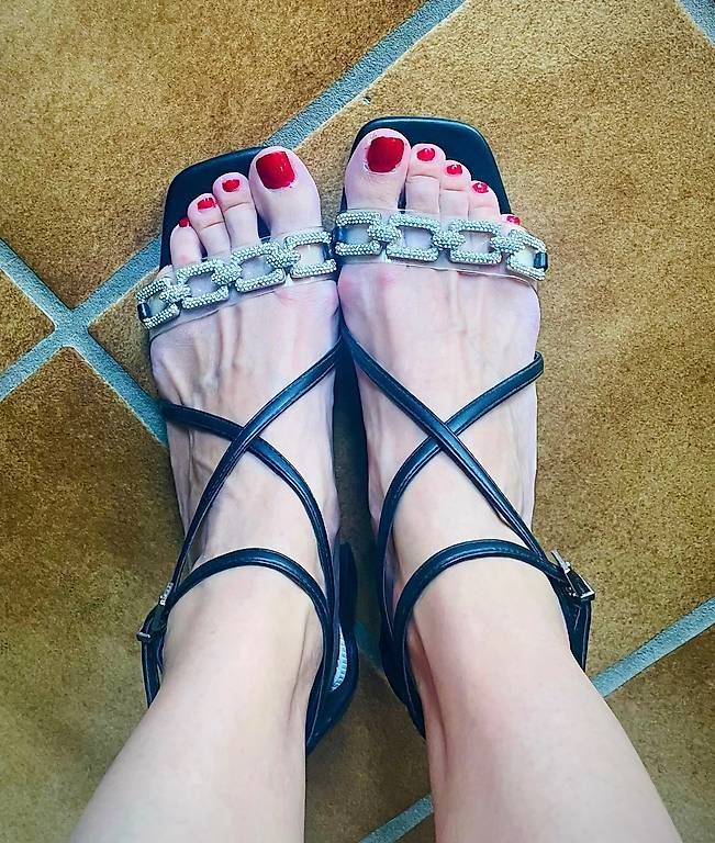 Scarpe da donna: Elegante Sandalen von Buffalo – Usato da Gerlafingen venduto da Flavia9 2