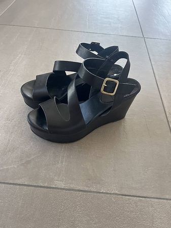 Plateformes en cuir taille 37