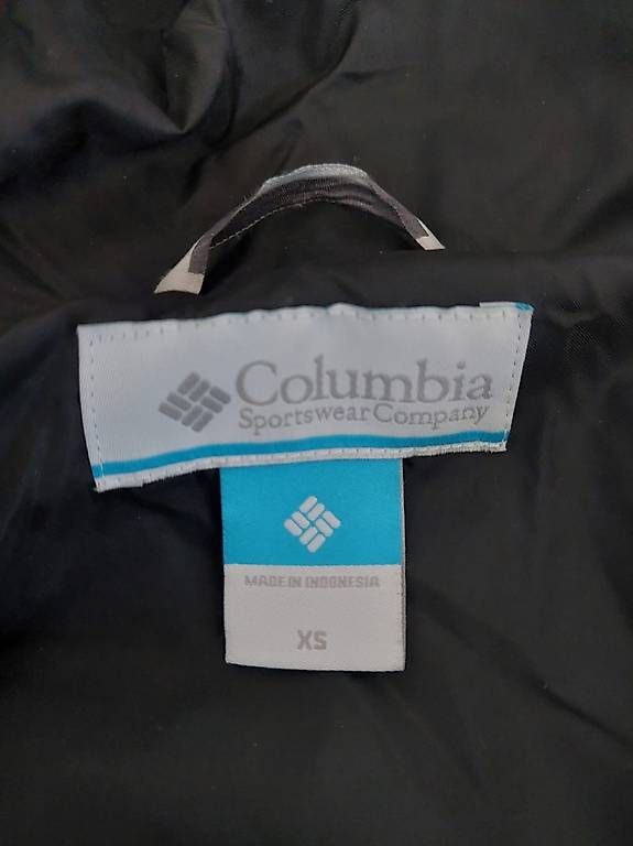 Columbia Giacche: Columbia Winterjacke – Usato da Zürich venduto da Chriszzz 4