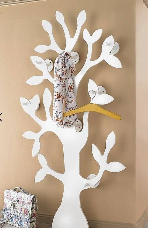 Appendiabiti: Vendo appendiabiti "Albero" – Usato da Soazza venduto da afa_r6cx 1