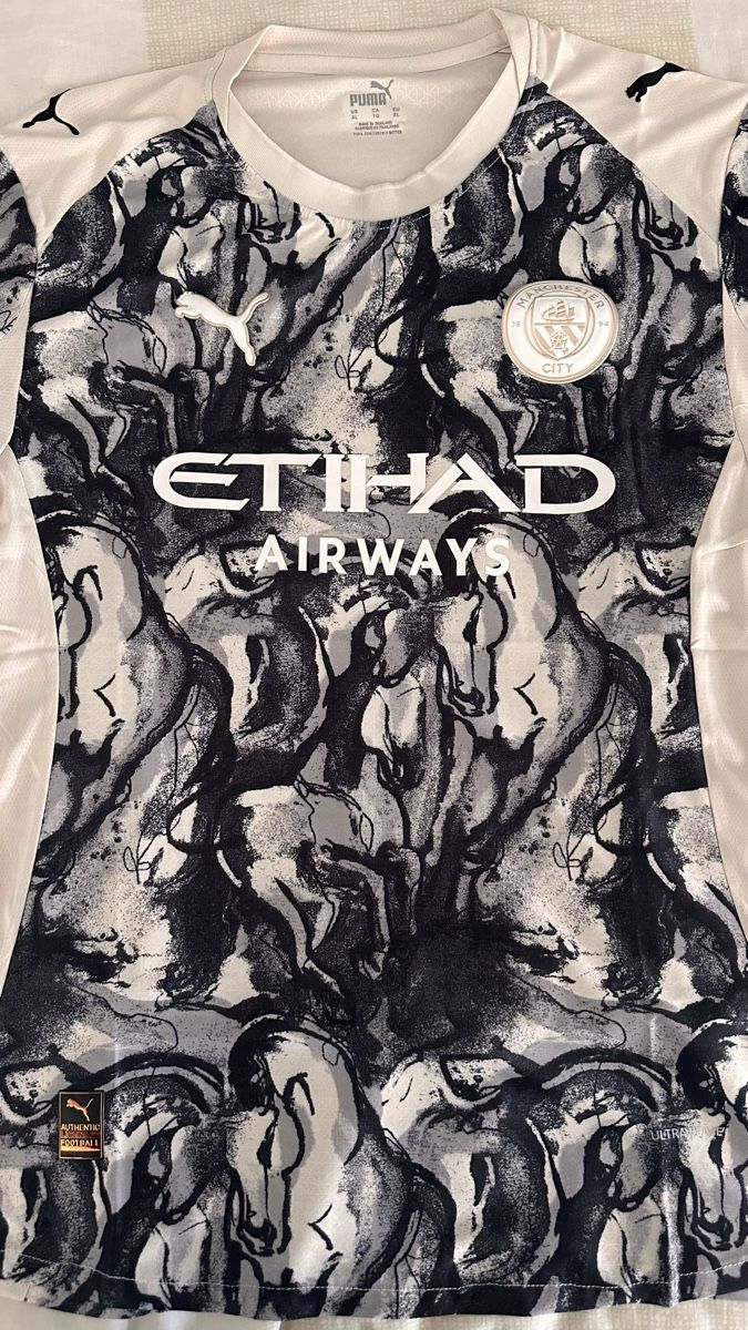 Leibchen & Hosen: Manchester City Jersey – Neu (gemäss Beschreibung) aus Oberrieden von jon_5cl2 2