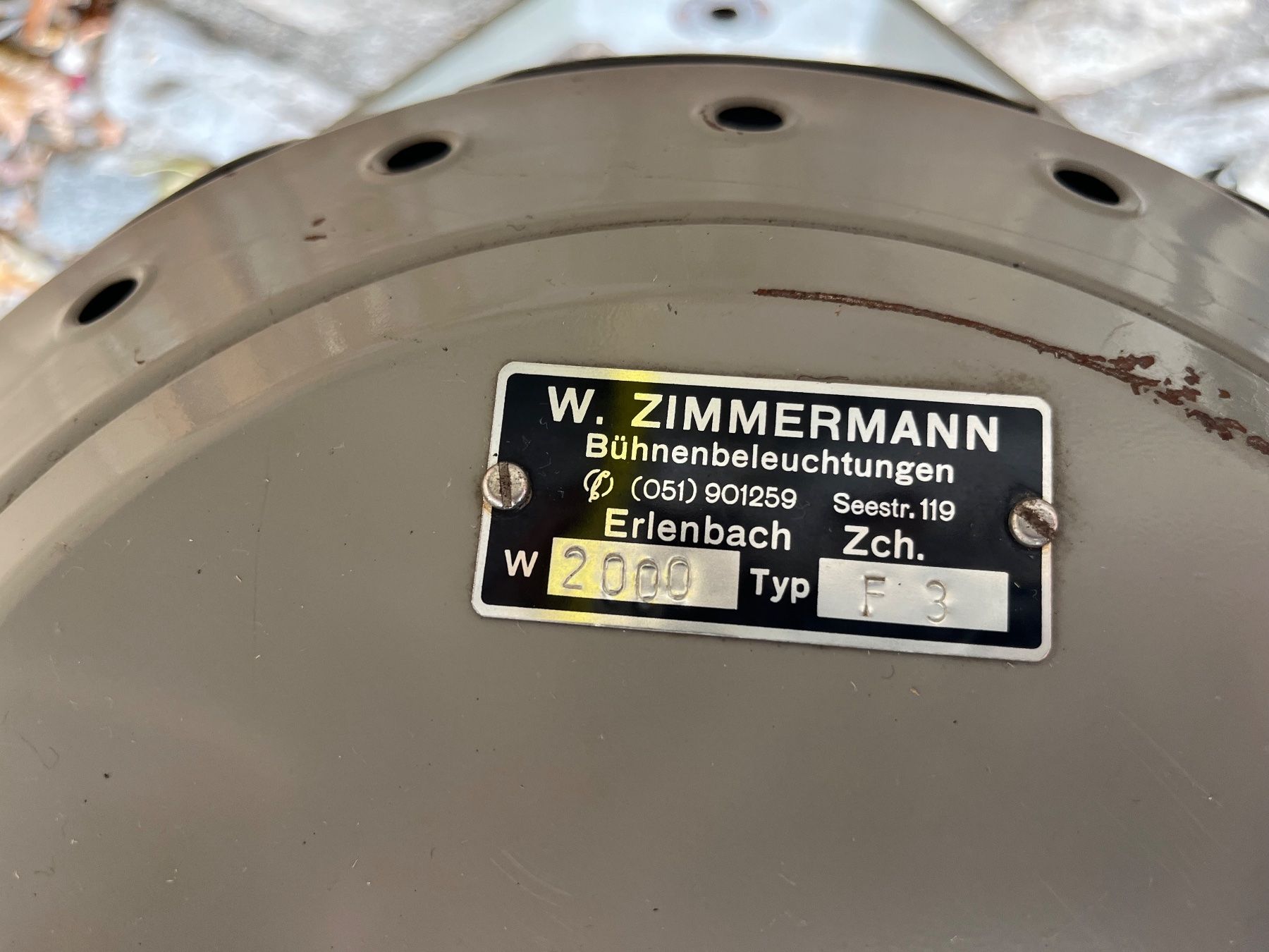 Schweizer Armee Lampade: Lampe / Grosser Militär Scheinwerfer inkl. Box – Usato da Muenchenstein venduto da linkerhandschuh 3