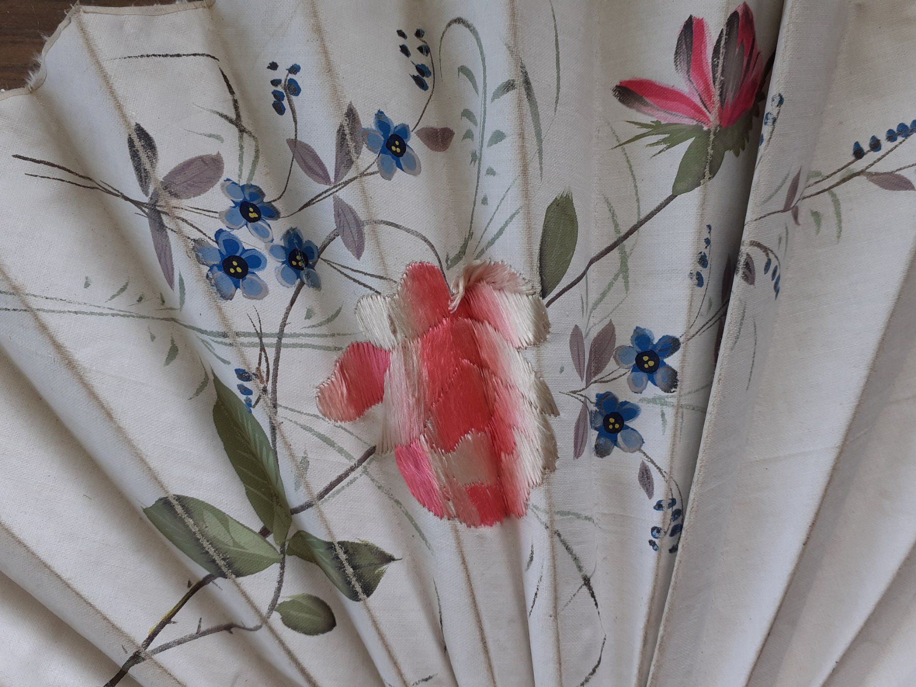 Tutte le decorazioni: Fächer 1950er Textil – Usato da Mörschwil venduto da antiksalon21 2
