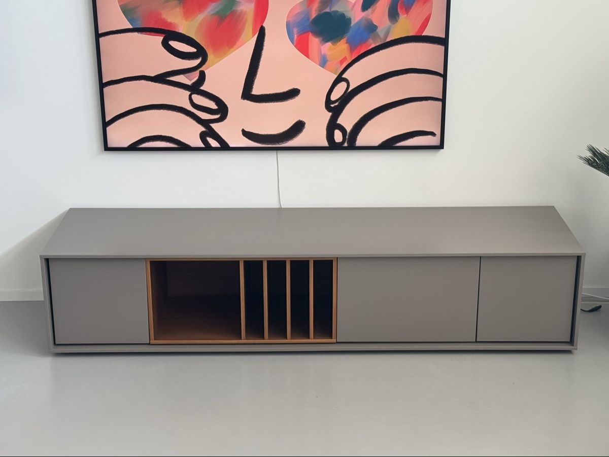 Mobili TV: Design Sideboard Aura von Treku – Usato da Zürich venduto da ann_kers