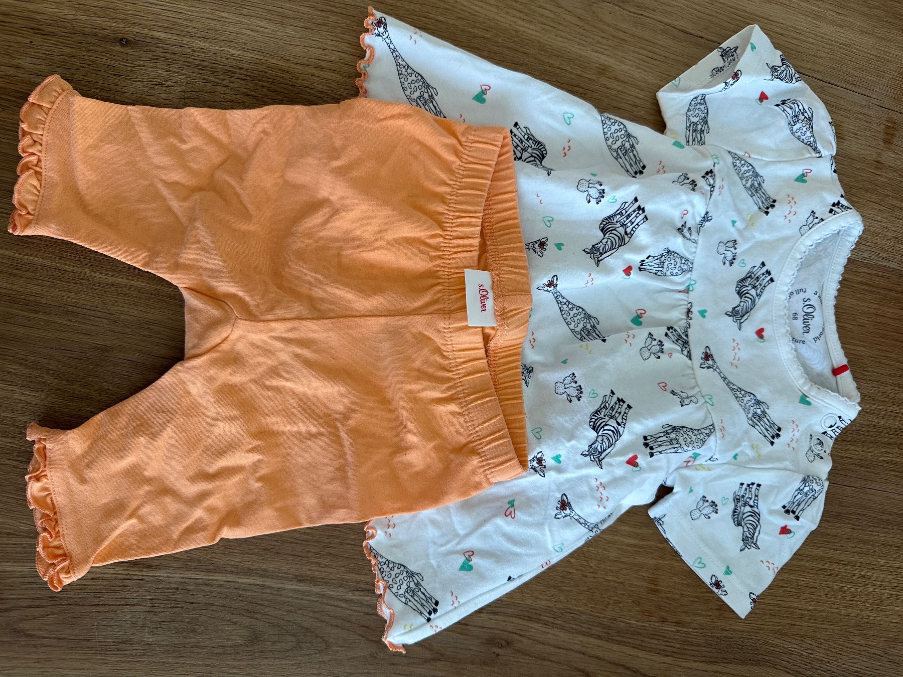 Kleiderpakete & -sets: Kleiderset/Kleiderpaket Mädchen Gr. 68 – Gebraucht aus Neudorf von kauf-est 1