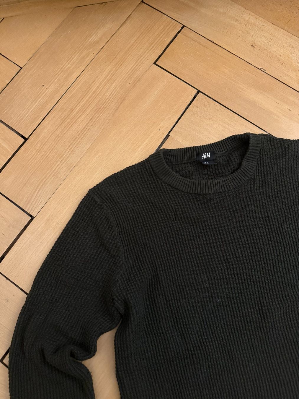 H&M Pullover & Sweatshirts: Strickpullover dunkelgrün M – Gebraucht aus Zürich von Diazaio 1