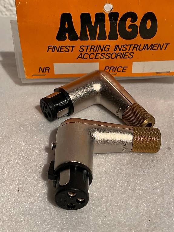 Kabel: 1 Paar abgewinkelte XLR Buchsen-Stecker .51 – Gebraucht aus Schötz von amore14 1