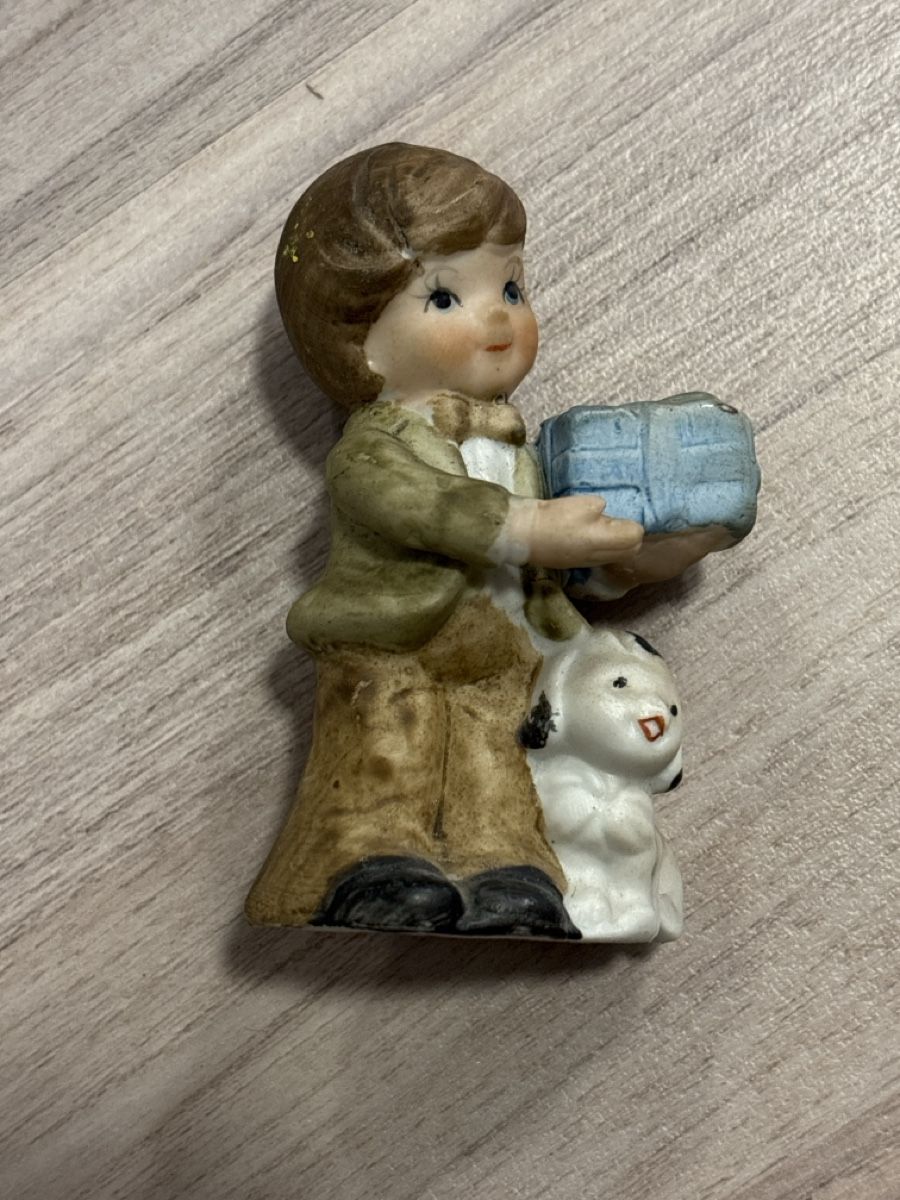 Figurines: Statuetta Vintage con Bambino e Cane - Perfetta! – D'occasion à Giubiasco par cri_mzc6