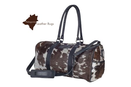 Kuhfell Weekender Tasche‪‪ dark Brown/white