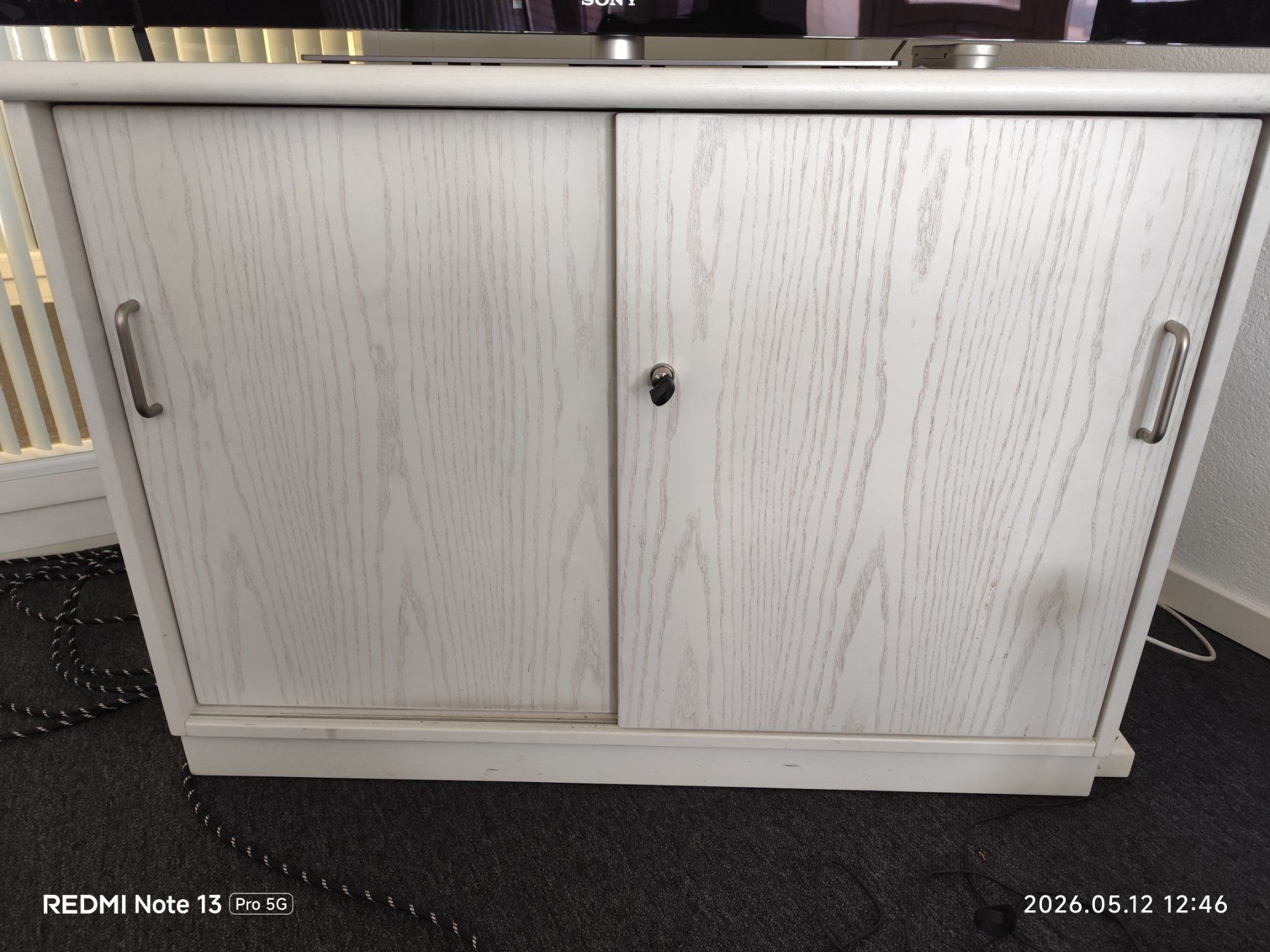 Armadi: Sideboard mit Schiebetür, abschliessbar, 100cm breit – Usato da Zürich venduto da Monamohn7