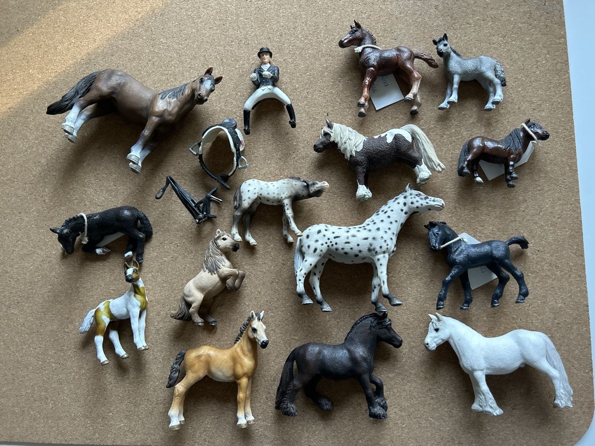 Schleich Figurines: Schleich Pferde – D'occasion à Muttenz par ann_6cbv