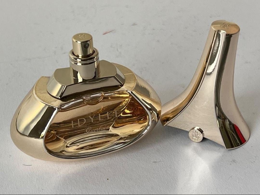 Guerlain Parfum & Eau de Toilette: Eau de Parfum GUERLAIN Idylle 35ml – Gebraucht aus Kestenholz von Porsche117 1