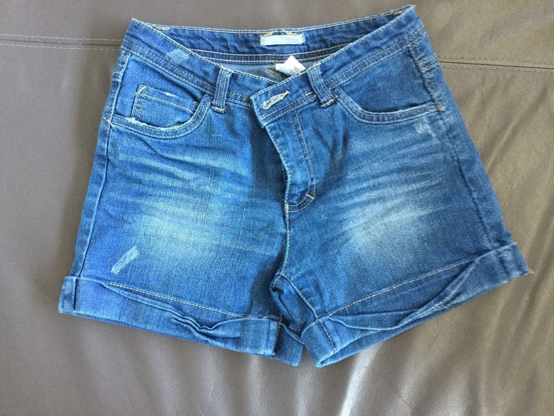 La Redoute Pantaloni: Jeans-Shorts La Redoute – Usato da Horw venduto da Benny017
