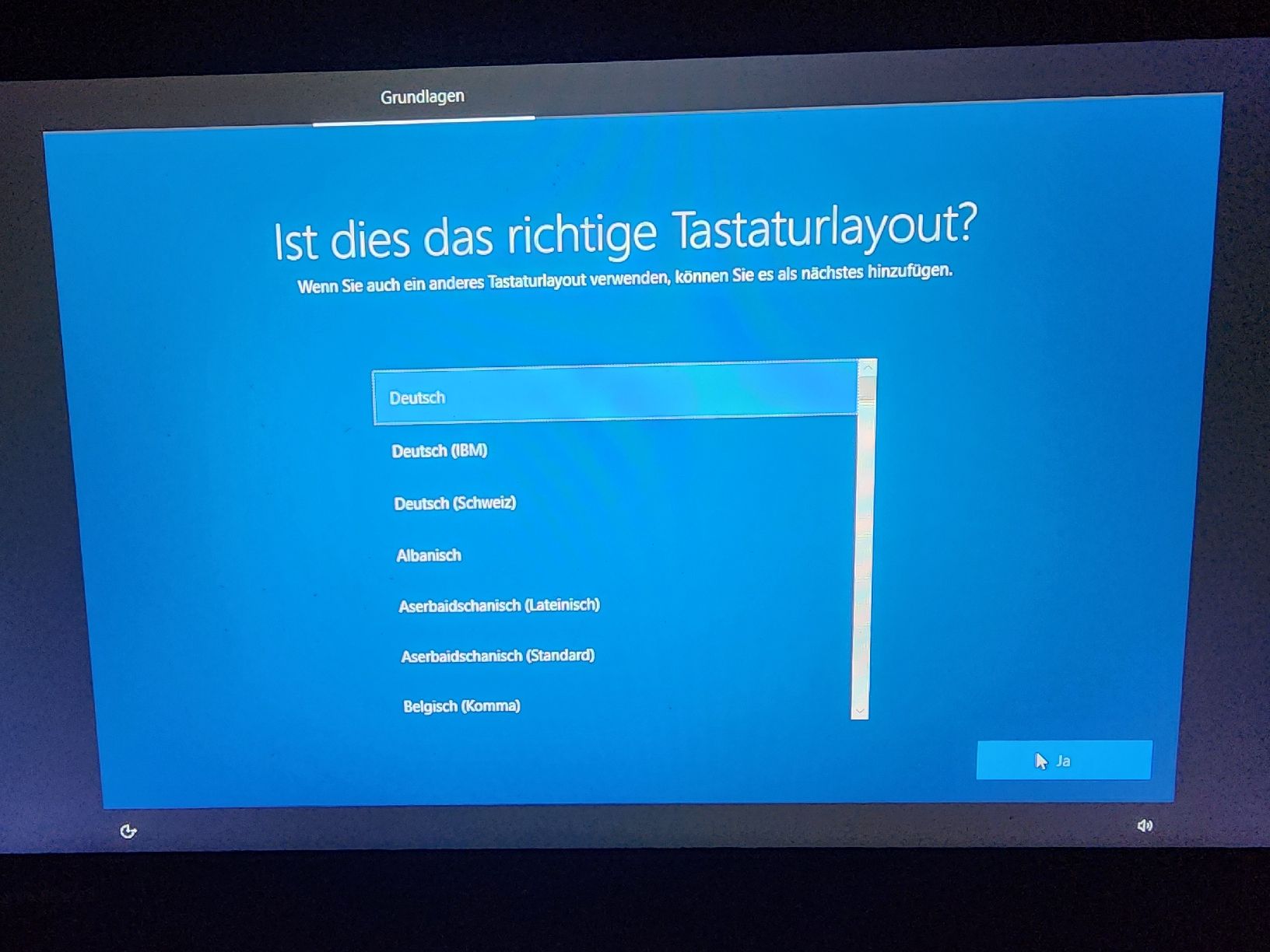 Samsung Dischi rigidi: Samsung SSD 256 Gb  mit Windows 10 Pro – Usato da Domat Ems venduto da Ot5110 6