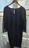Robe noire manches évasées en dentelle avec pois, taille 40