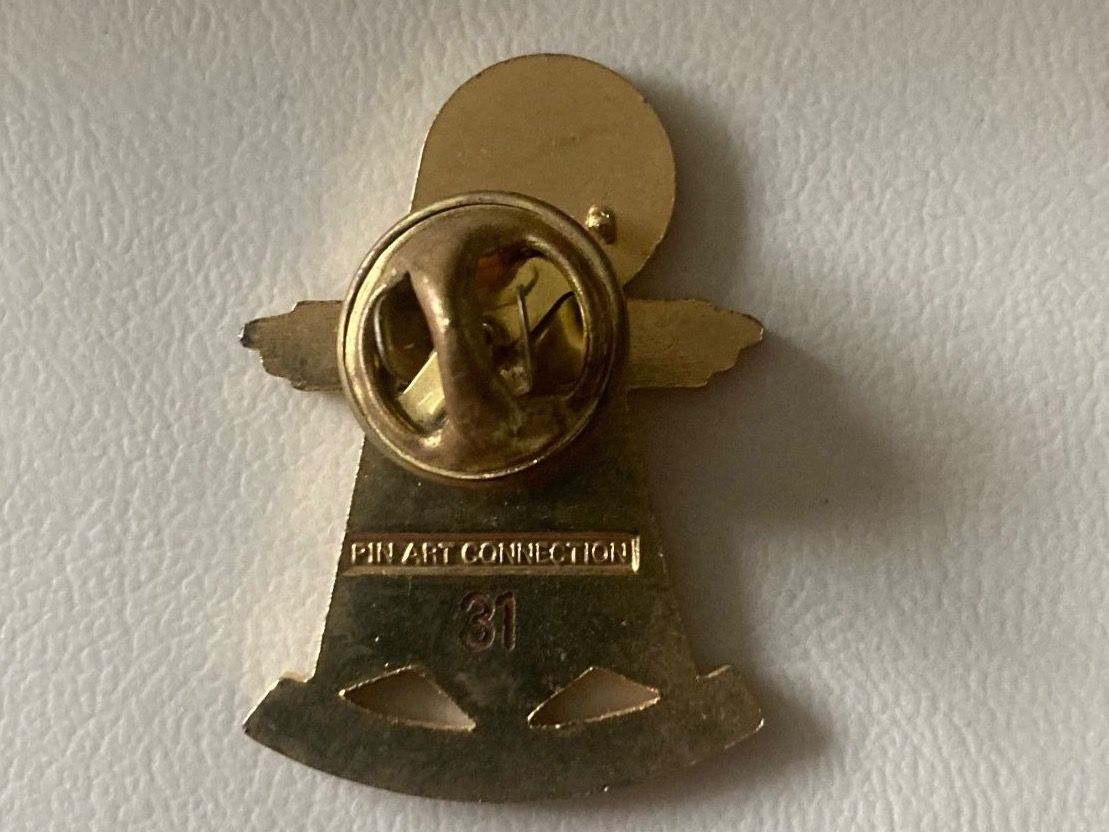 Basler Placchette & Badge: Basel Käschperlitheater Pin – Usato da Basel venduto da Imack 1