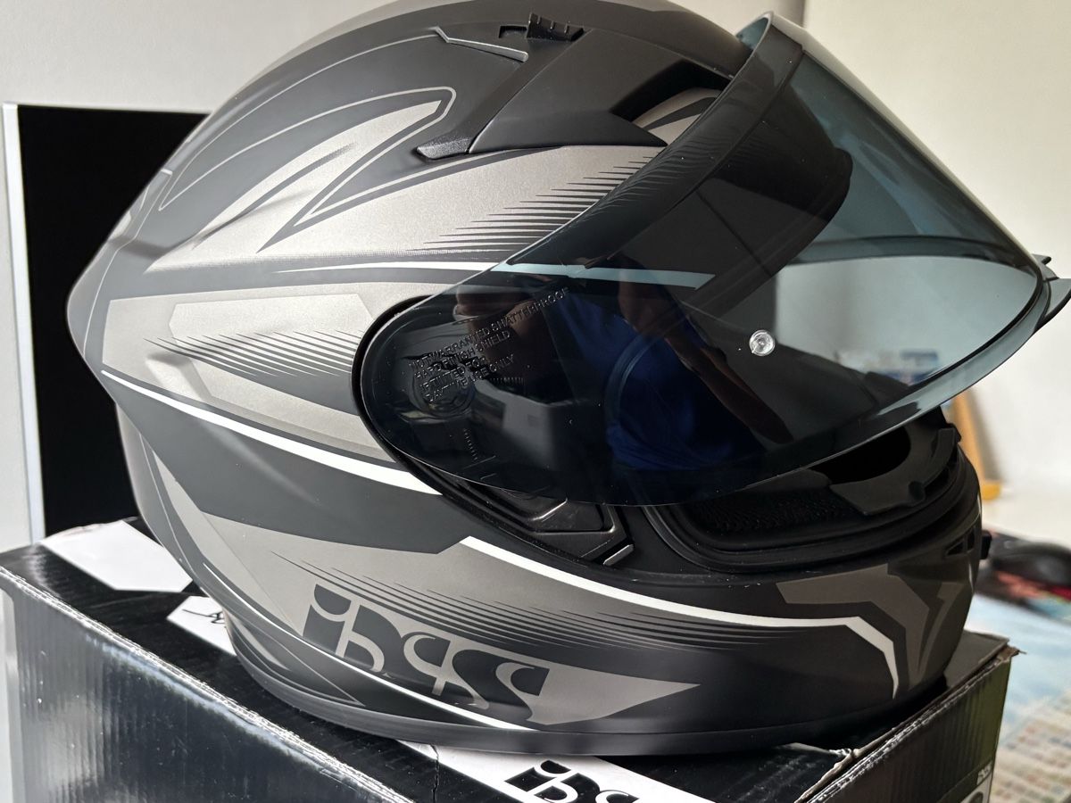 IXS Caschi & visiere: IXS Kids Motorradhelm – Usato da Aesch LU venduto da Rosita04 2