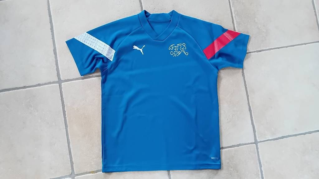 Puma Camicie, T-shirt & Polo: T-shirt de sport Puma / 152 – Usato da Juriens venduto da Twist03