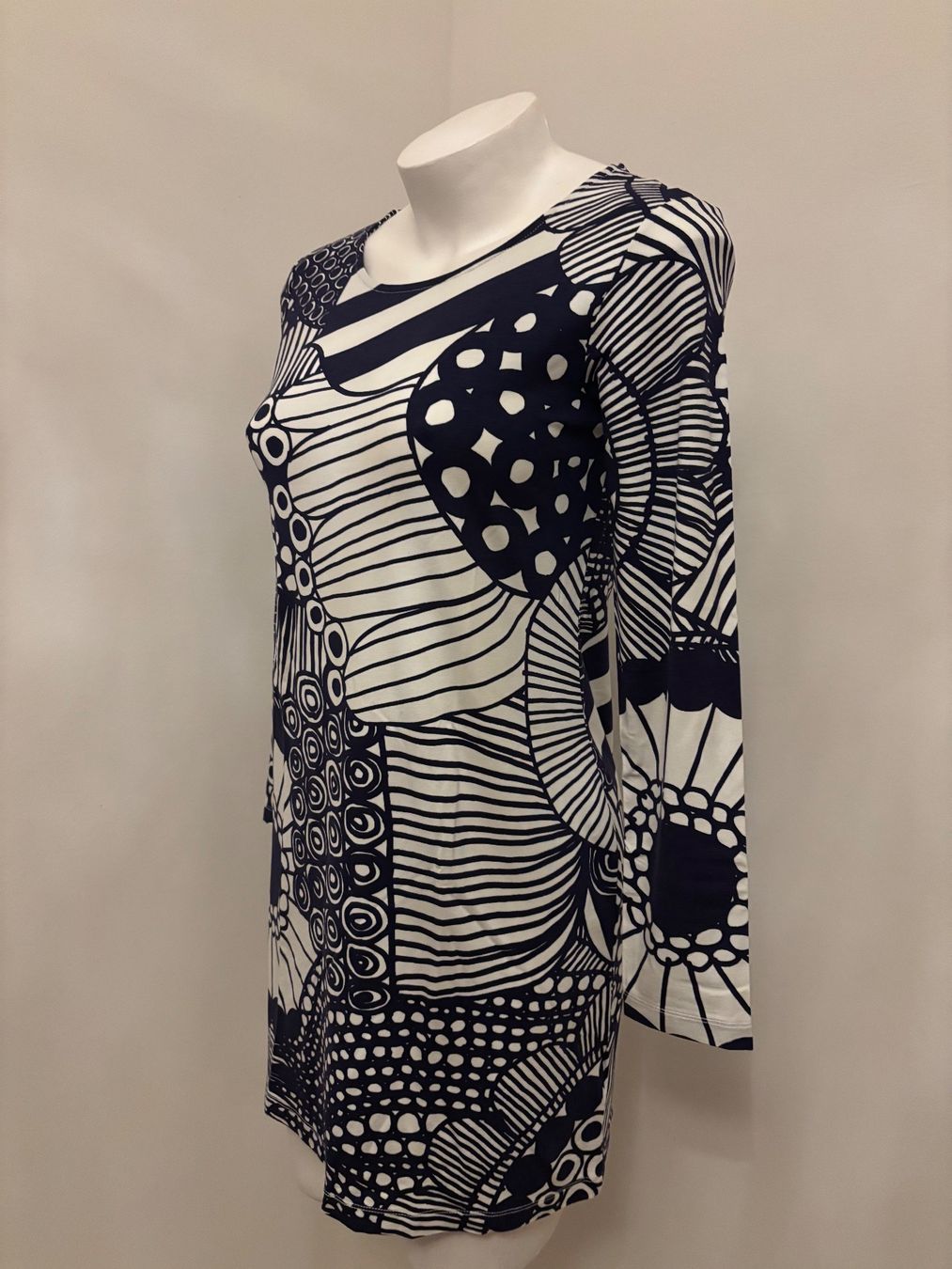 Marimekko T-shirts: Marimekko Shirt – D'occasion à Wetzikon par wir5Frauen 1