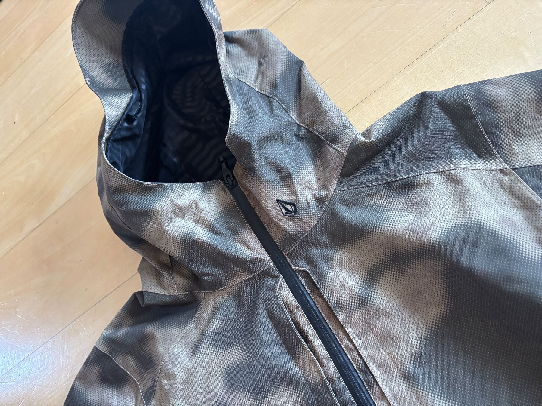 Volcom Giacche: Volcom Snowboardjacke | Brighton Anorak | Neu – Usato da Einigen venduto da peaksnapper 5