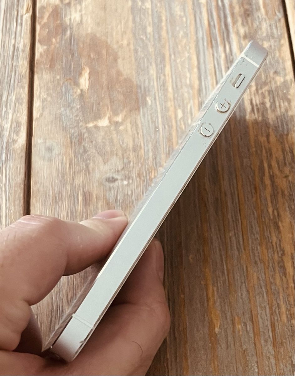Apple Portables: Iphone 6 128GB – D'occasion à Bülach par qnz12 3
