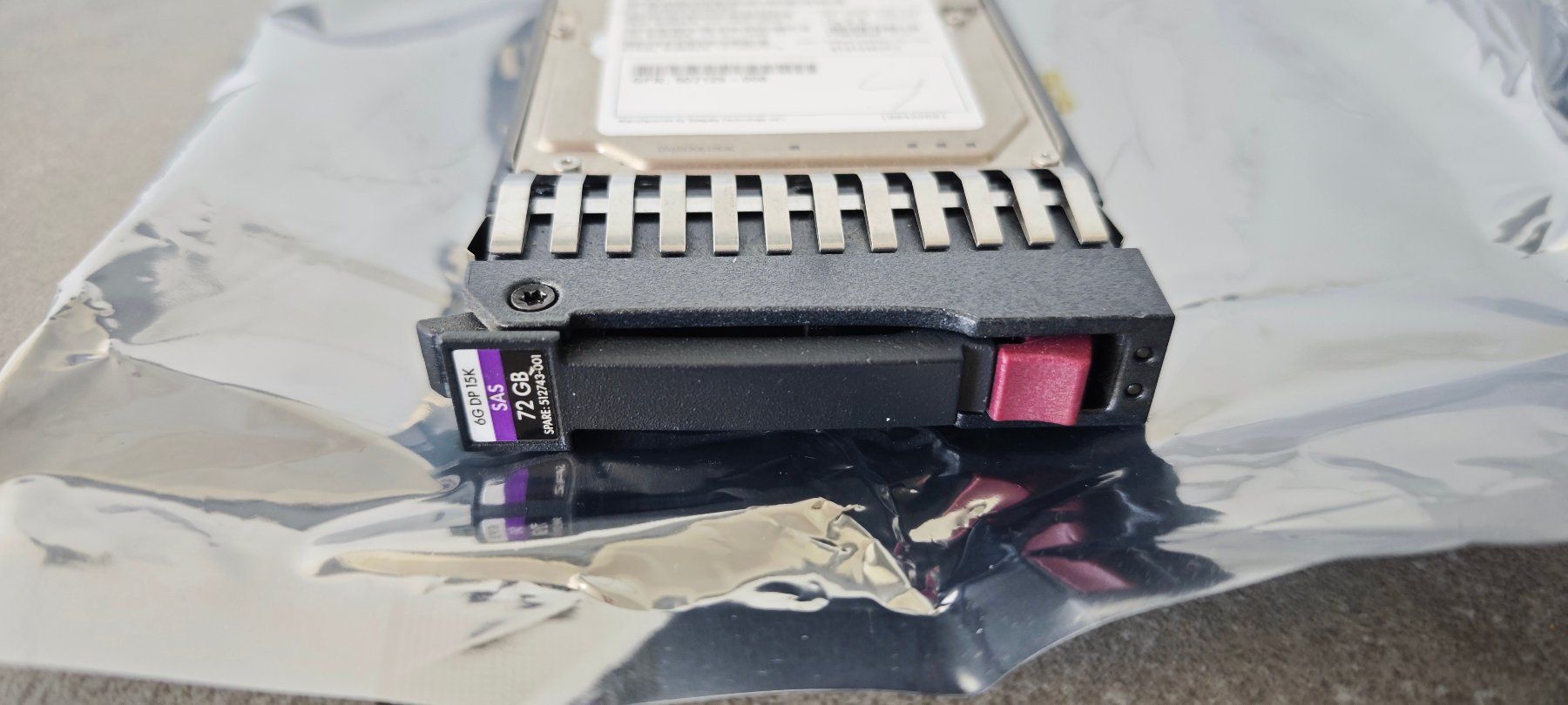 Hewlett Packard Disques durs: HPE 72 GB 15K SAS HDD – D'occasion à Aarburg par Liebherr0
