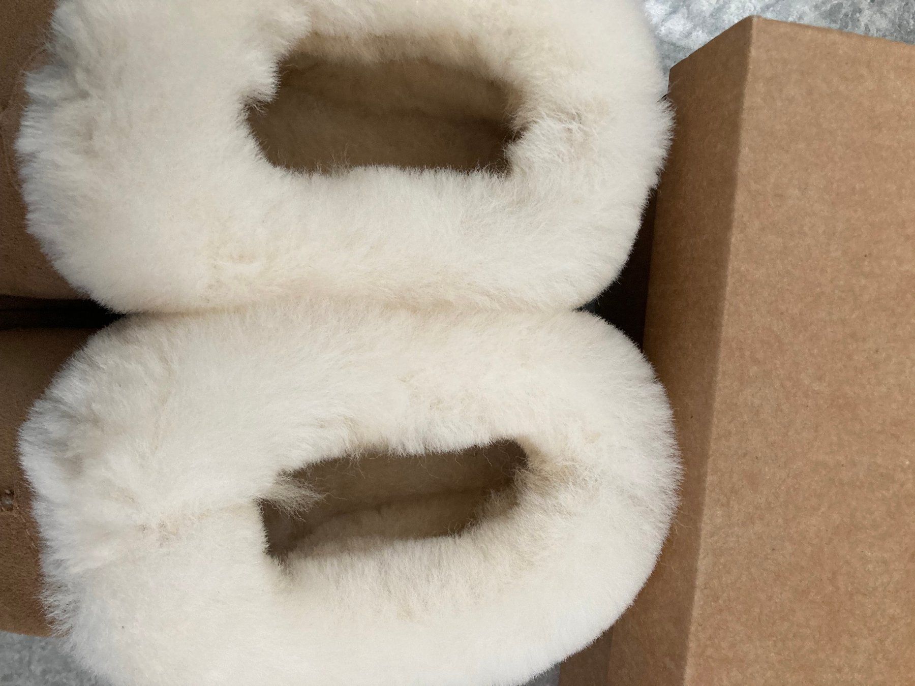 Ugg Damenschuhe: Ugg Tazette Chestnut Slipper 38 – Neu (gemäss Beschreibung) aus Allschwil von Raichu.74 1