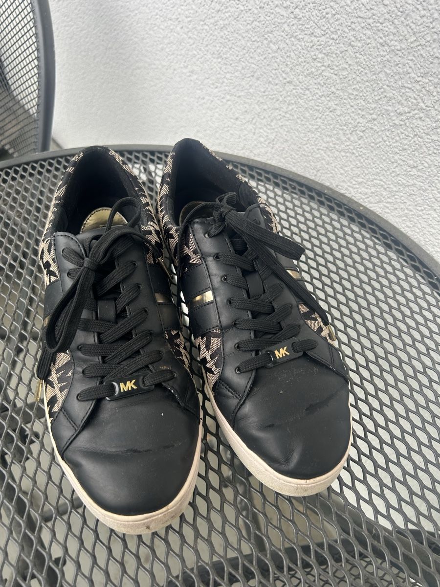 Michael Kors Chaussures femmes: Michael Kors Turnschuhe – D'occasion à Beinwil am See par Pasqualin5 1