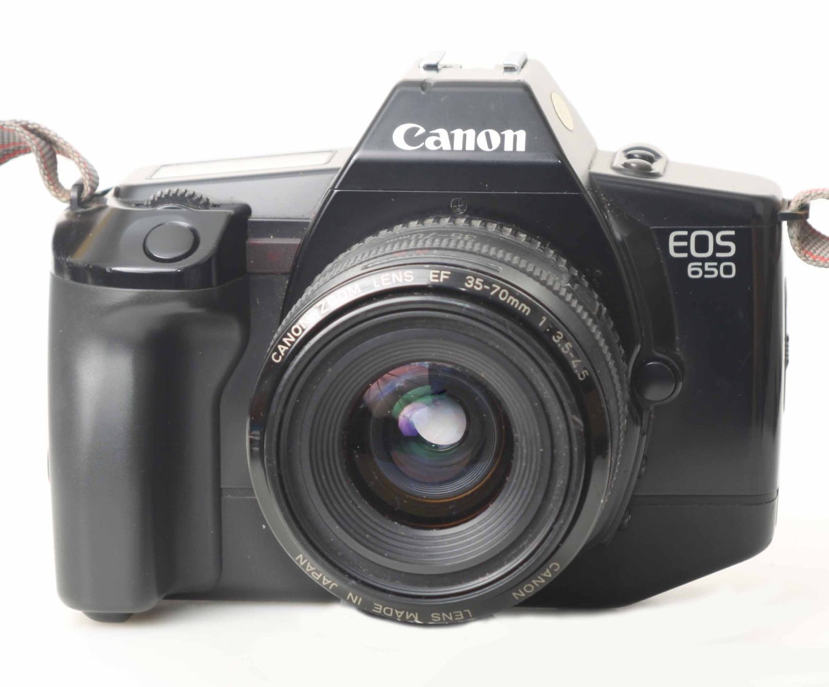 Canon Fotocamera: Canon EOS 650 mit Objektiv 35-70mm 1:3,5-4.5 – Usato da Jona venduto da Sandy31