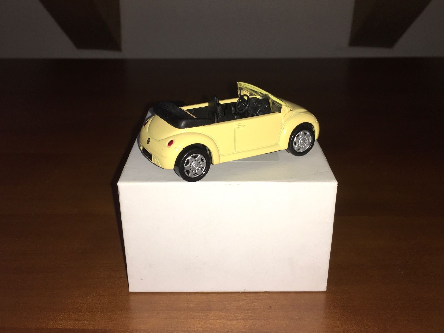 Volkswagen Modellini d'auto: Volkswagen Beetle 1/43 VW Beetle – Usato da Wohlen AG venduto da PrivatSammlung 1