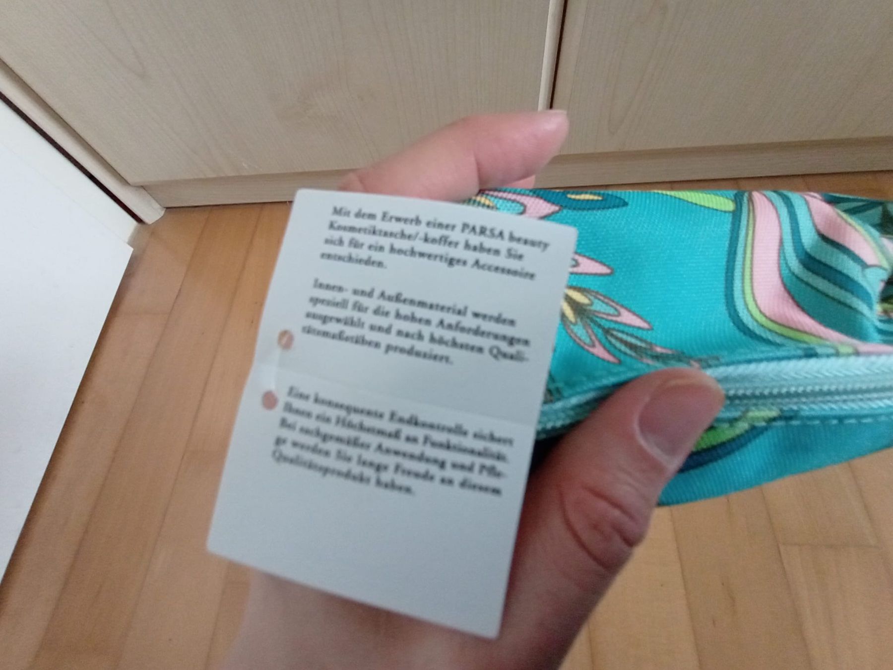 Custodie per cosmetici: Kosmetiktäschchen Necessaire türkis Blumen – Nuovo e nell'imballaggio originale da Wädenswil venduto da Mirm1.0 1