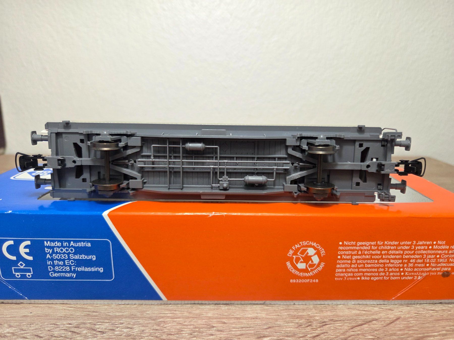 Roco Modelleisenbahnen: Roco SPEAK Güterwagen SBB H0 – Gebraucht aus St-Aubin-Sauges von Lo_Go 4