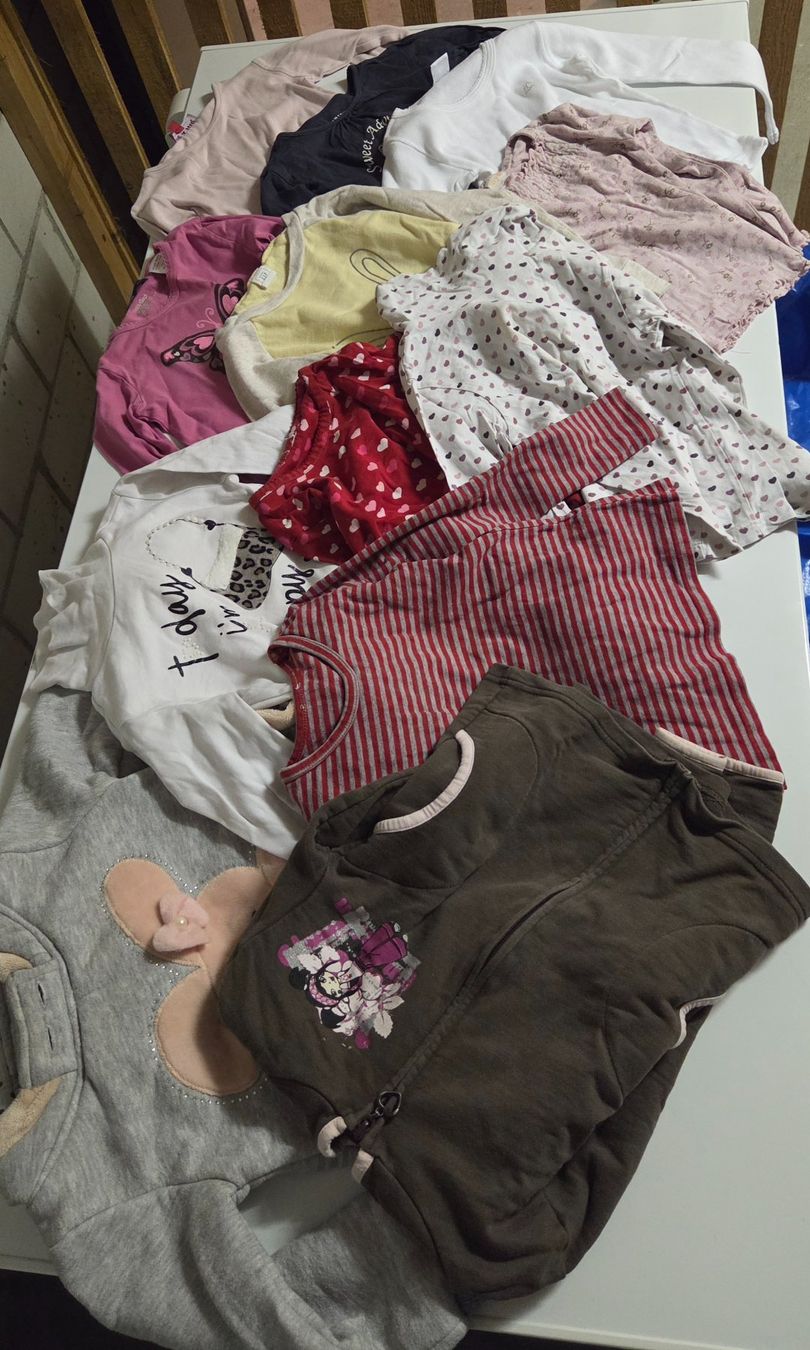 Kleiderpakete & -sets: Kinderkleider Paket Mädchen – Gebraucht aus Gränichen von Lena.Zubler 9