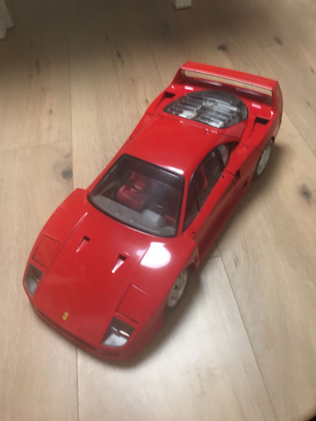 Pocher Modellini d'auto: Pocher Ferrari F-40 1:8 – Usato da Lichtensteig venduto da gregi44